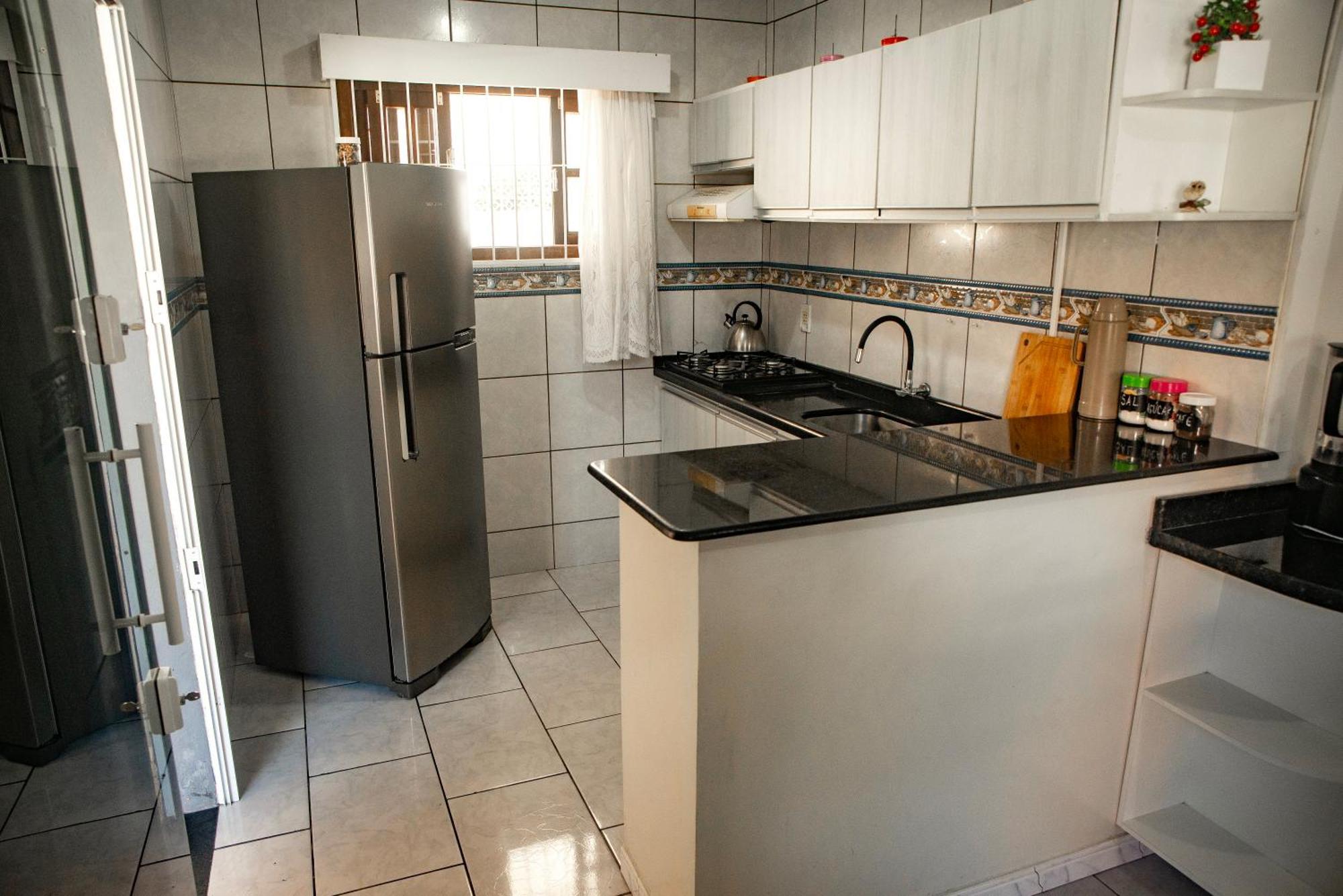 SUA CASA DE FÉRIAS 5 MINUTOS a pé do BETO CARRERO! Penha  Exterior foto